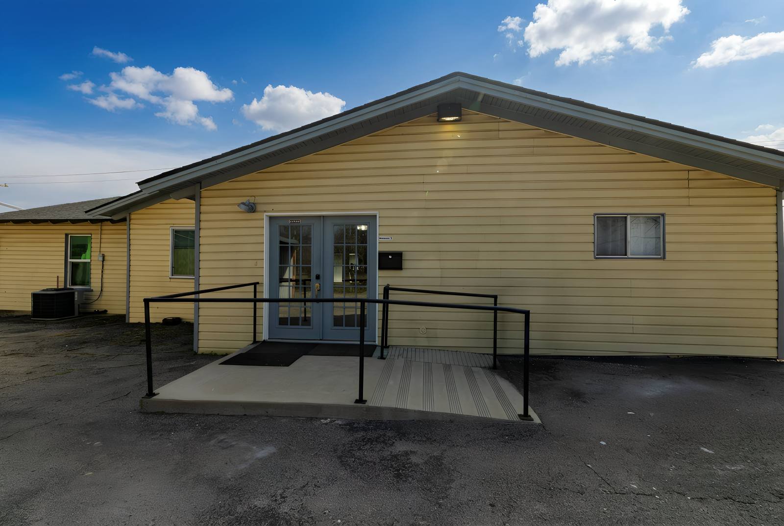 004 1005 Fort Worth Highway Weatherford Texas USA