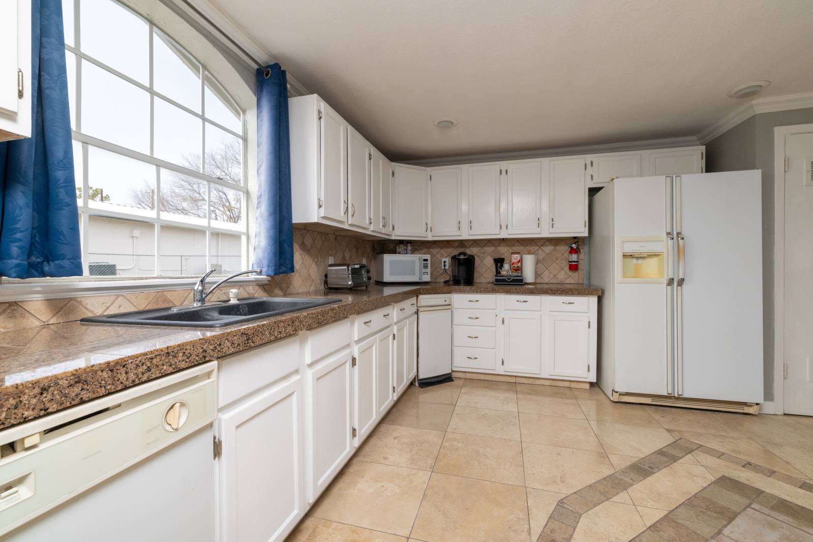 014 1005 Fort Worth Highway Weatherford Texas USA