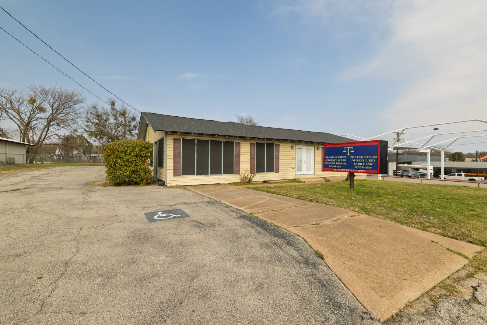 032 1005 Fort Worth Highway Weatherford Texas USA