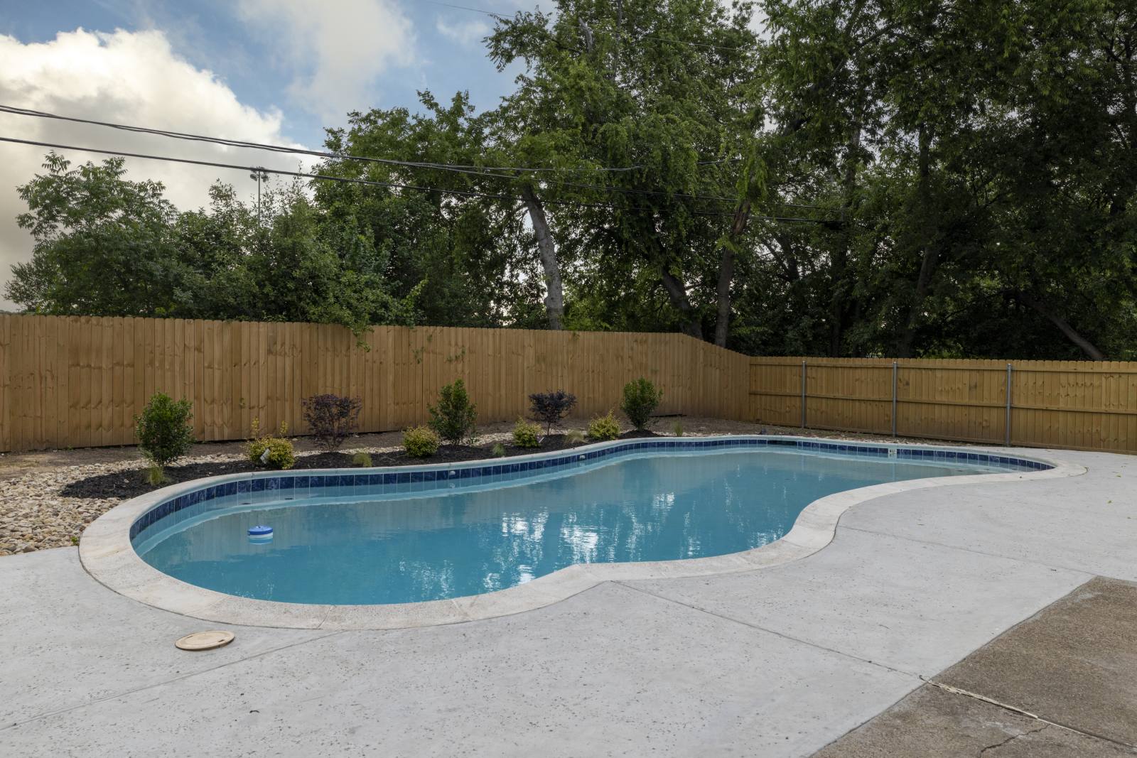 035 7205 Romford Way Fort Worth TX 76182 USA