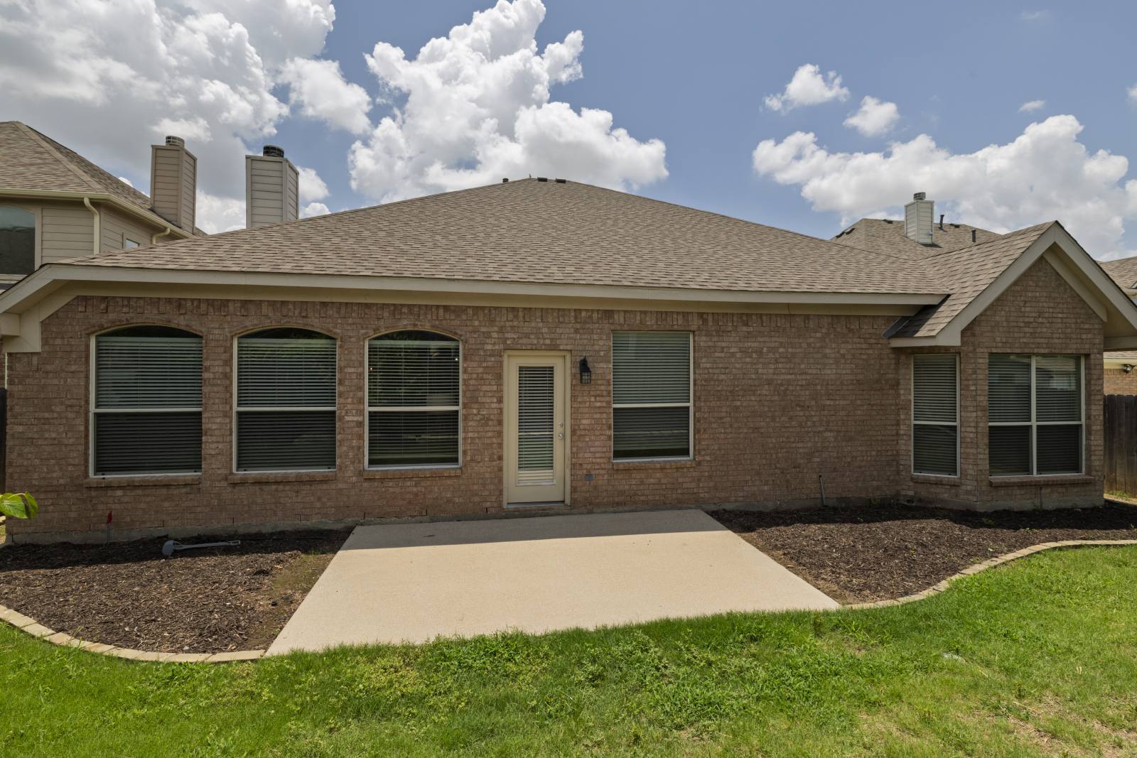 037 9833 Crawford Farms Dr Fort Worth TX 76244 USA