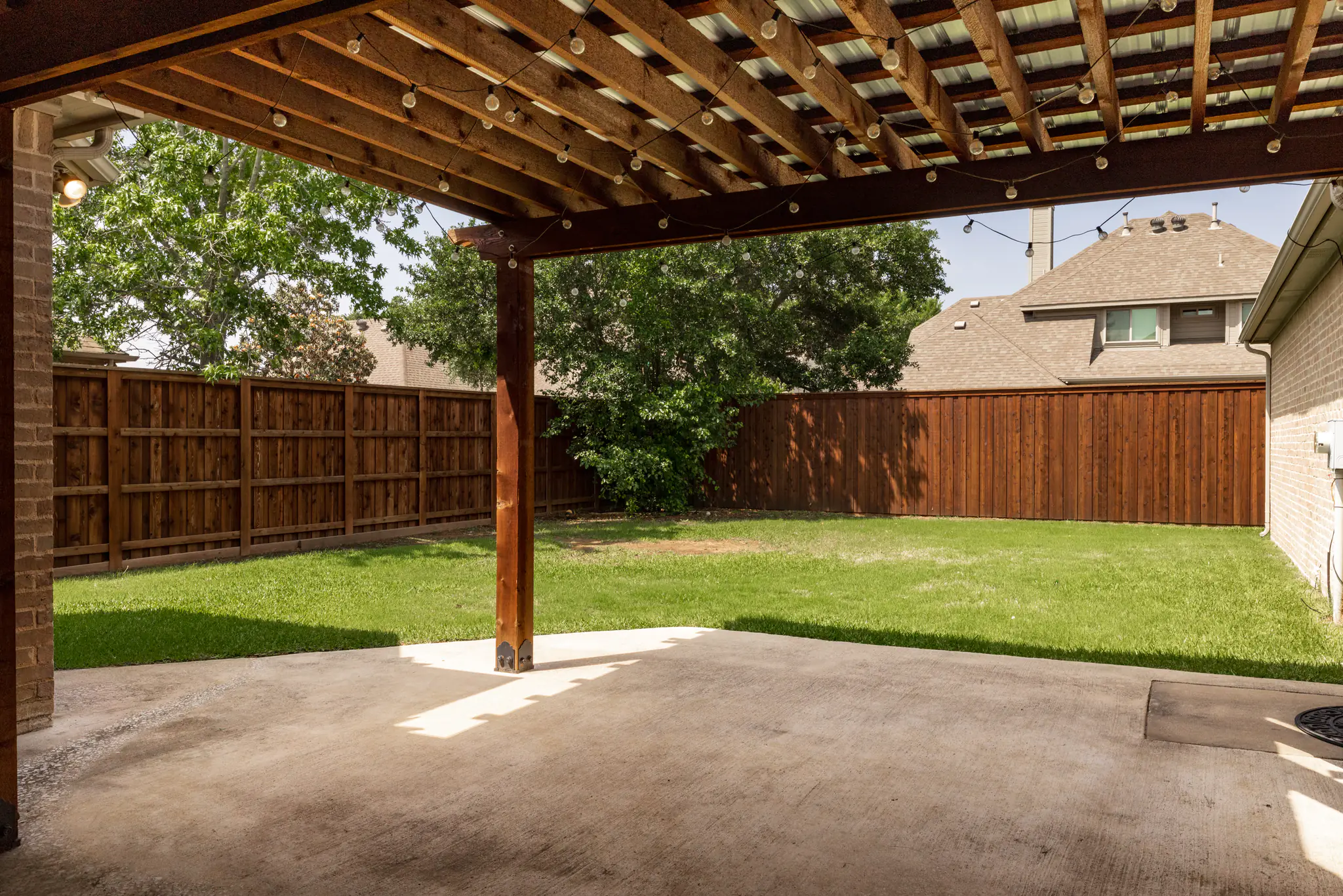 Photo 41 of 52